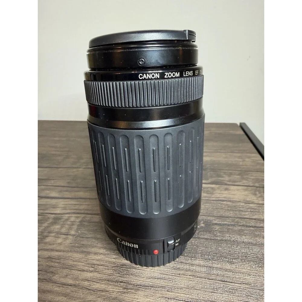 Canon Zoom Lens EF 75-300mm 1:4-5.6 Telephoto W/Caps- For Canon EOS Cameras- EUC